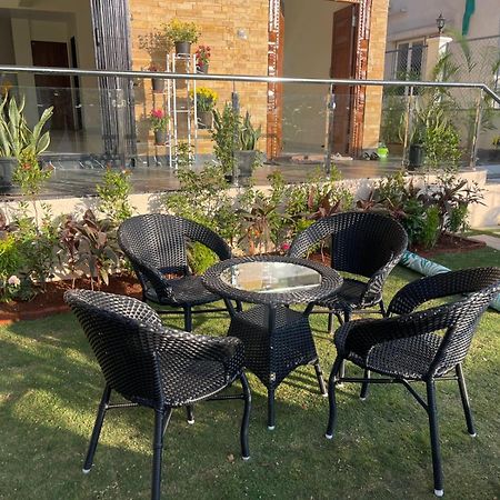 Lavish Villa - 3 Bhk Pool With Lawn โลนาวาลา ภายนอก รูปภาพ