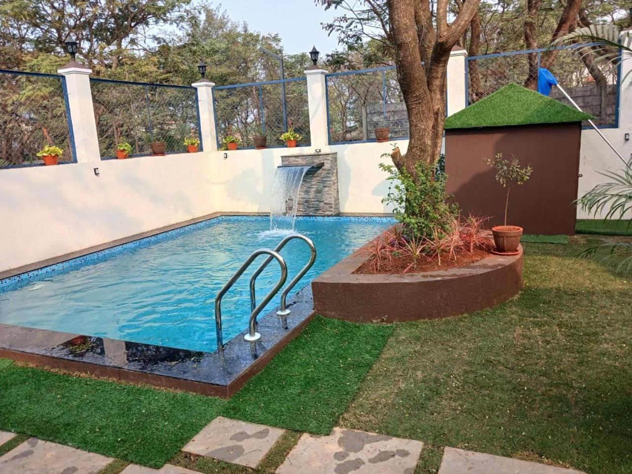 Lavish Villa - 3 Bhk Pool With Lawn โลนาวาลา ภายนอก รูปภาพ